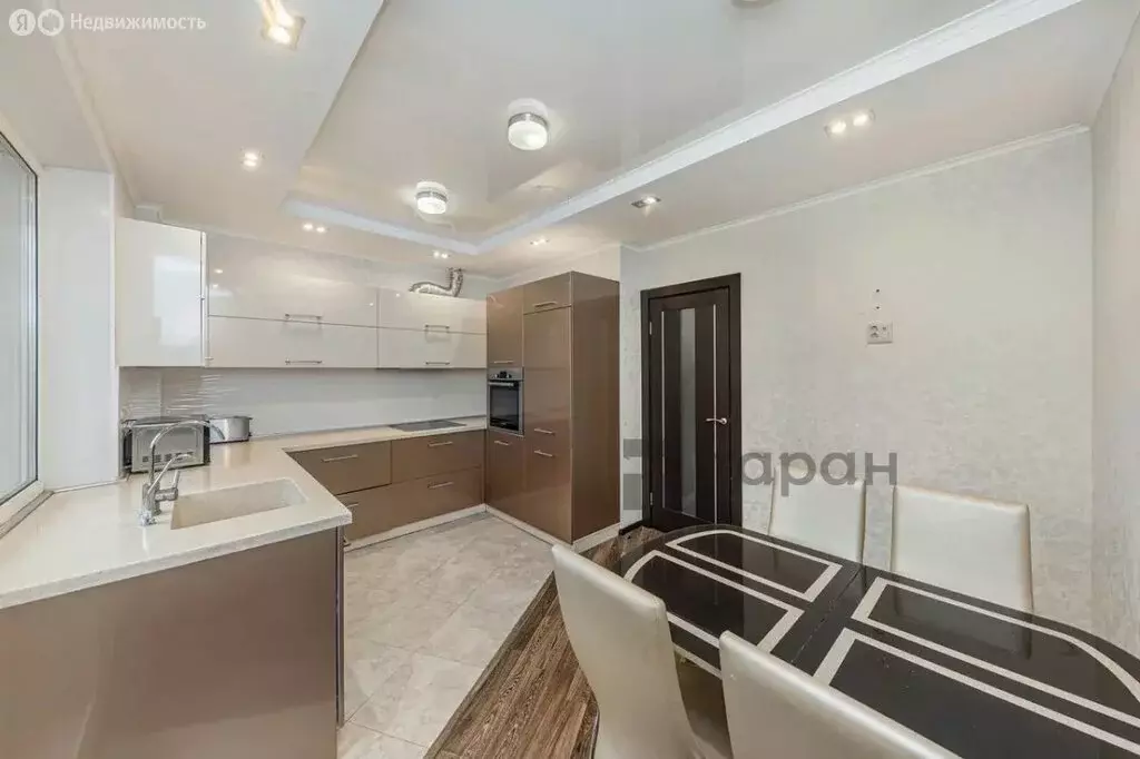 3-комнатная квартира: Челябинск, улица Зальцмана, 16 (97.8 м) - Фото 1