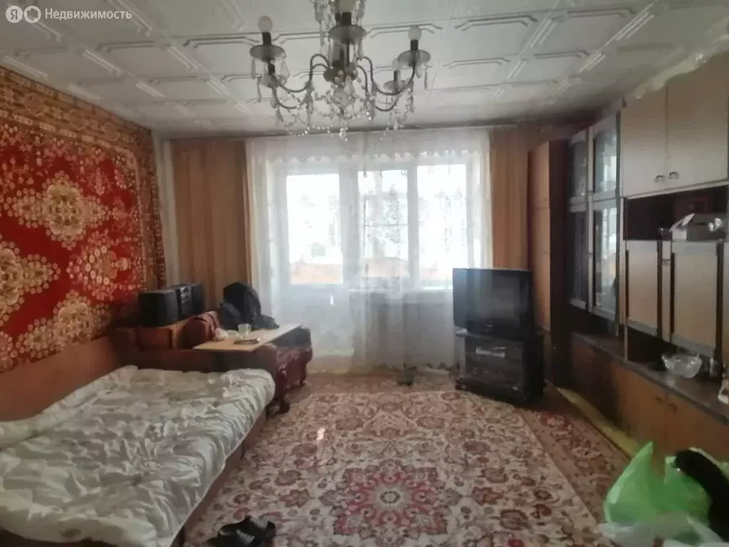 3-комнатная квартира: Чебаркуль, улица Каширина, 46 (69.1 м) - Фото 1