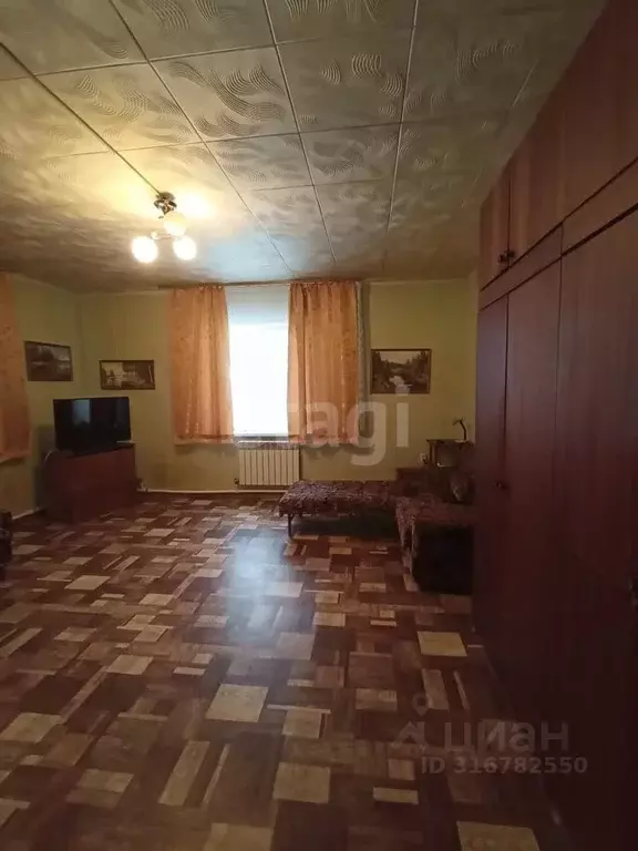 Дом в Волгоградская область, Волгоград ул. Джамбула Джабаева, 2/181 ... - Фото 1