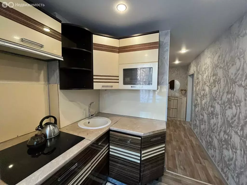 2-комнатная квартира: Иркутск, улица Мира, 101 (45 м) - Фото 0