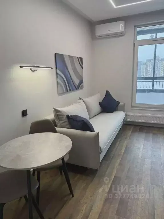 Студия Тюменская область, Тюмень Профсоюзная ул., 59 (30.0 м) - Фото 1