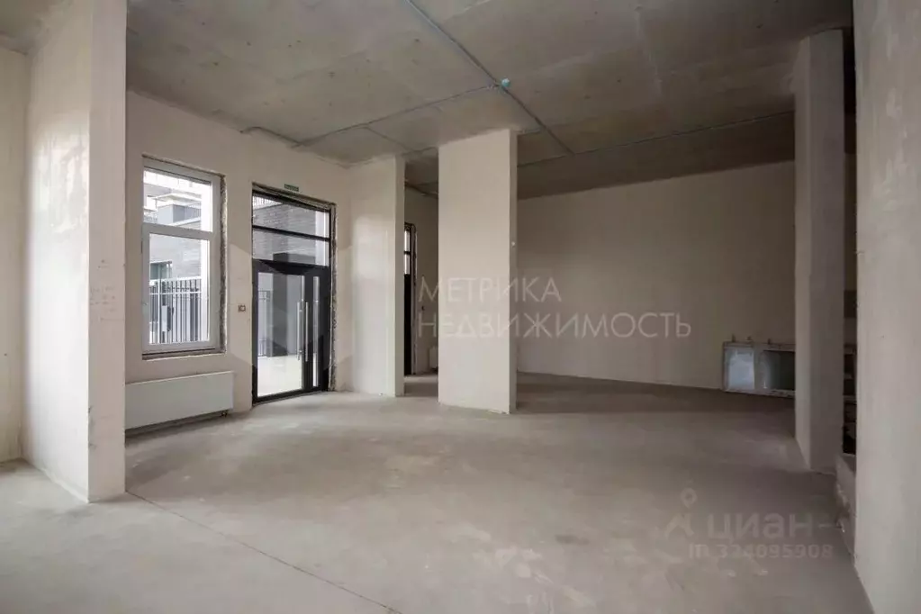 Помещение свободного назначения в Тюменская область, Тюмень ул. ... - Фото 1