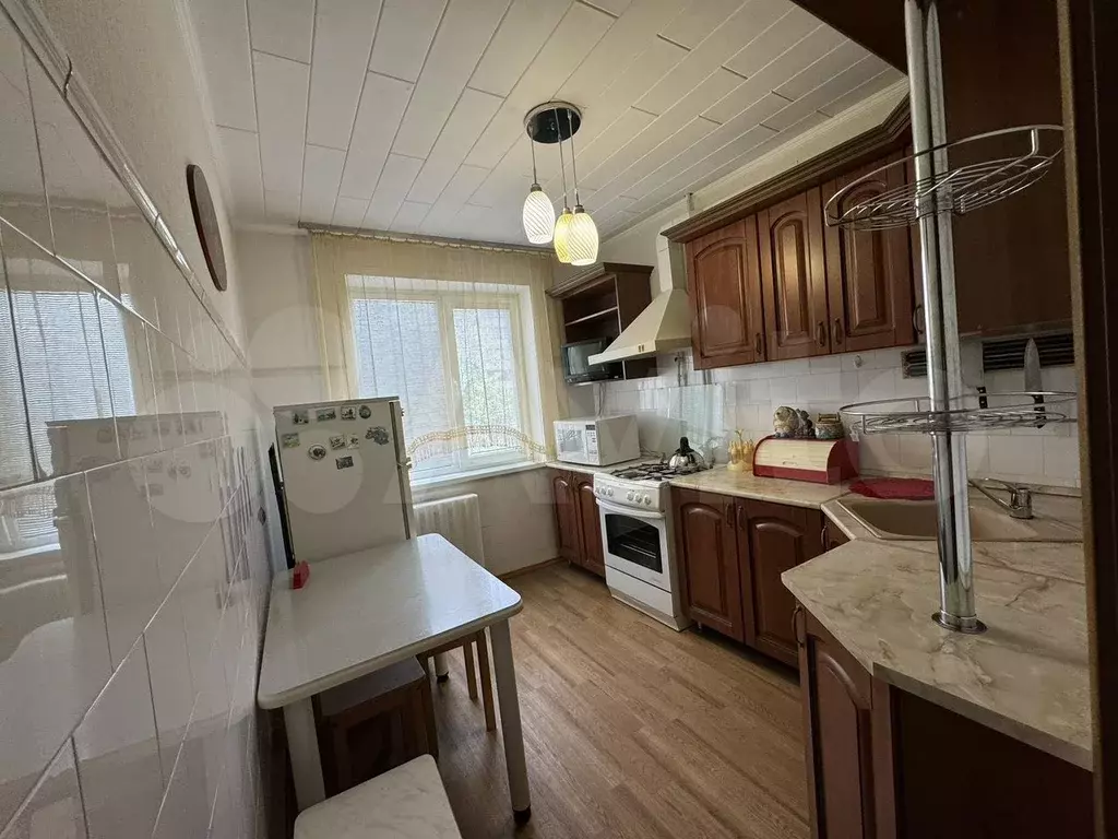 2-к. квартира, 51 м, 4/9 эт. - Фото 0