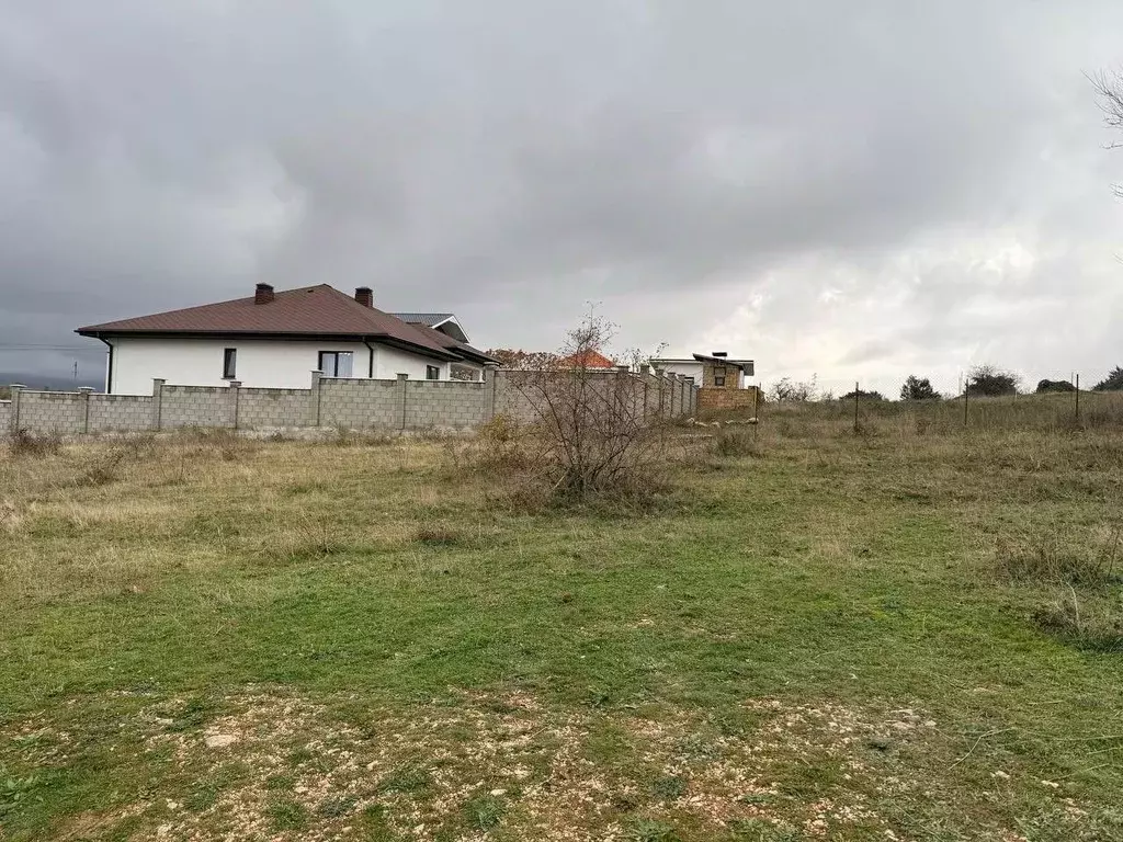 Участок в Крым, Кировский район, Старый Крым городское поселение ул. ... - Фото 0