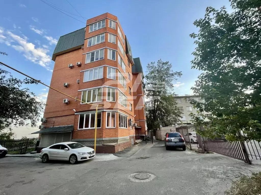 2-к кв. Курская область, Курск ул. Володарского, 6 (73.9 м) - Фото 0