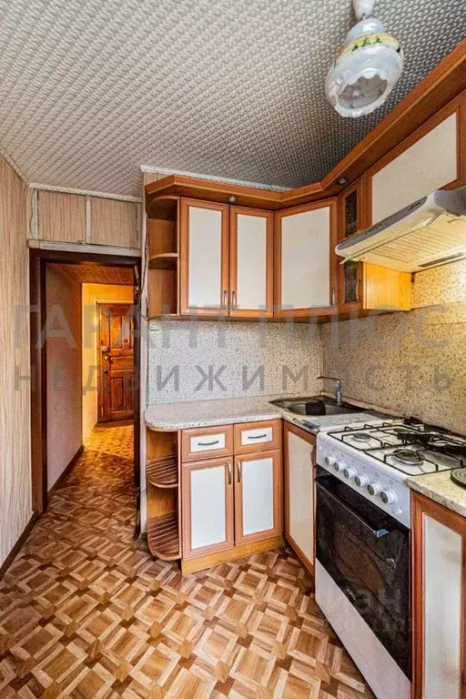 4-к кв. Липецкая область, Липецк 15-й мкр, 7 (61.4 м) - Фото 2