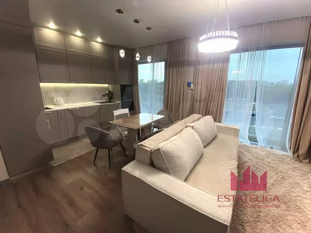2-к. квартира, 60 м, 4/20 эт. - Фото 0