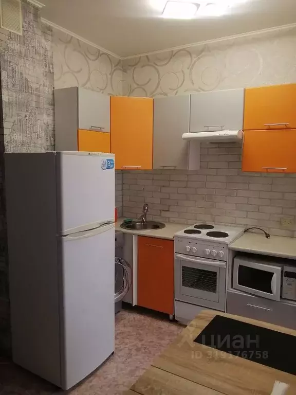 Студия Алтайский край, Бийск Ленинградская ул., 38 (29.0 м) - Фото 0
