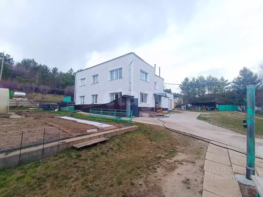 Дом в Амурская область, Свободный ул. Южная, 2 (270 м) - Фото 1
