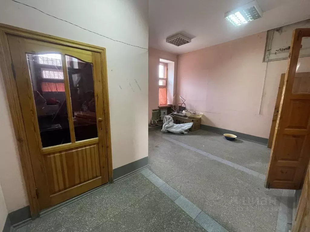 Помещение свободного назначения в Омская область, Омск ул. 4-я ... - Фото 2