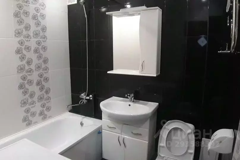 3-к кв. Крым, Феодосия ул. Федько, 45 (52.0 м) - Фото 1