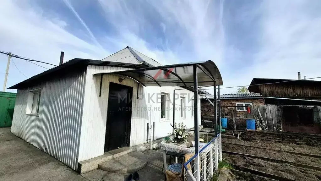 Дом в Хакасия, Абакан Саралинская ул., 55 (55 м) - Фото 2