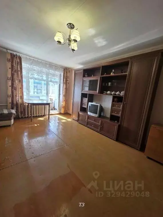 1-к кв. Татарстан, Зеленодольск Паратская ул., 8 (34.3 м) - Фото 0