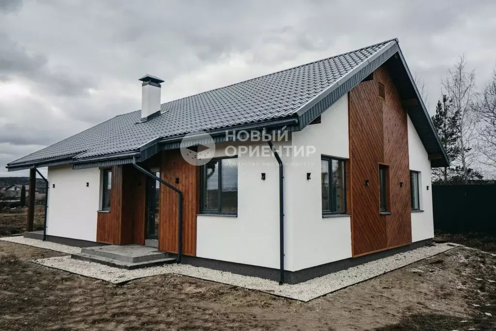 Дом в Свердловская область, Сысертский муниципальный округ, пос. ... - Фото 1