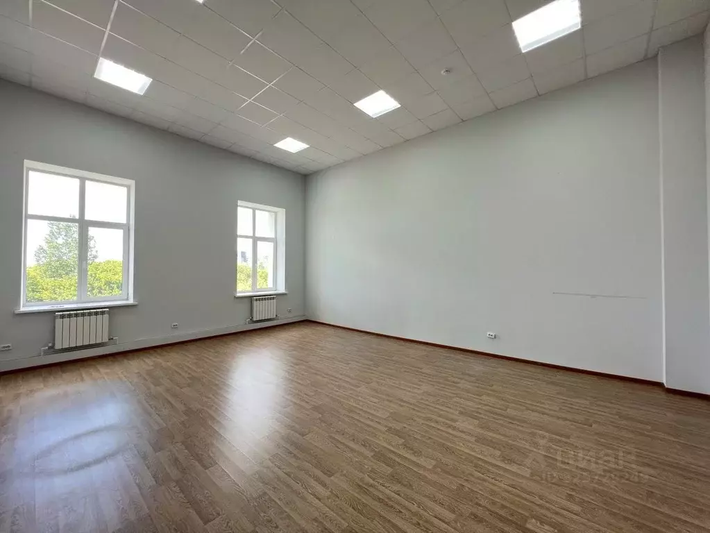 Офис в Татарстан, Казань ул. Мазита Гафури, 50к5 (48 м) - Фото 1