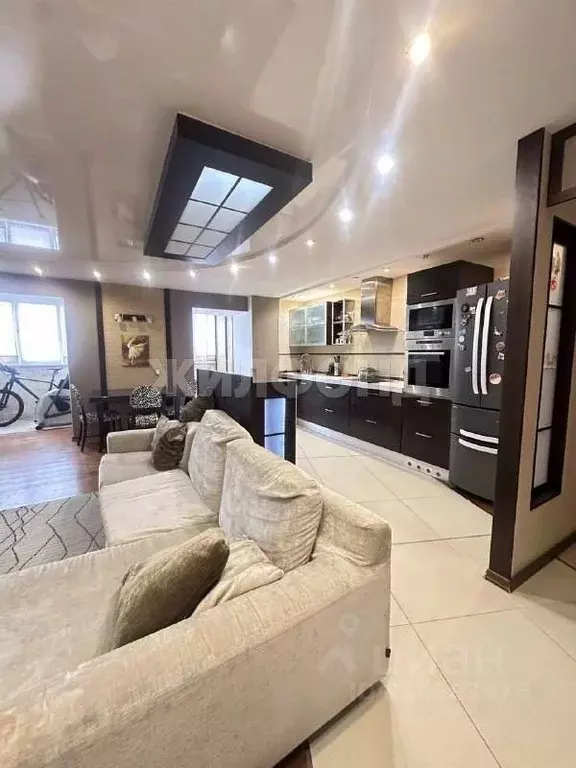 3-к кв. Томская область, Томск просп. Ленина, 166 (102.2 м) - Фото 2