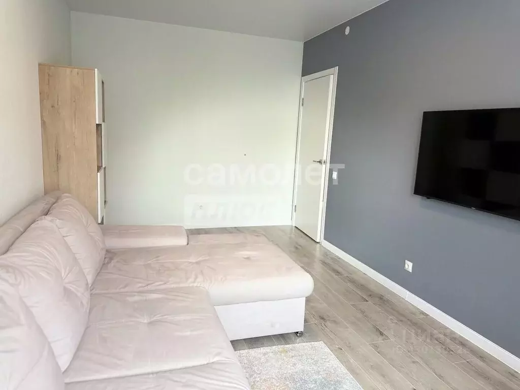 3-к кв. Татарстан, Казань ул. Азата Аббасова, 23А (74.0 м) - Фото 1