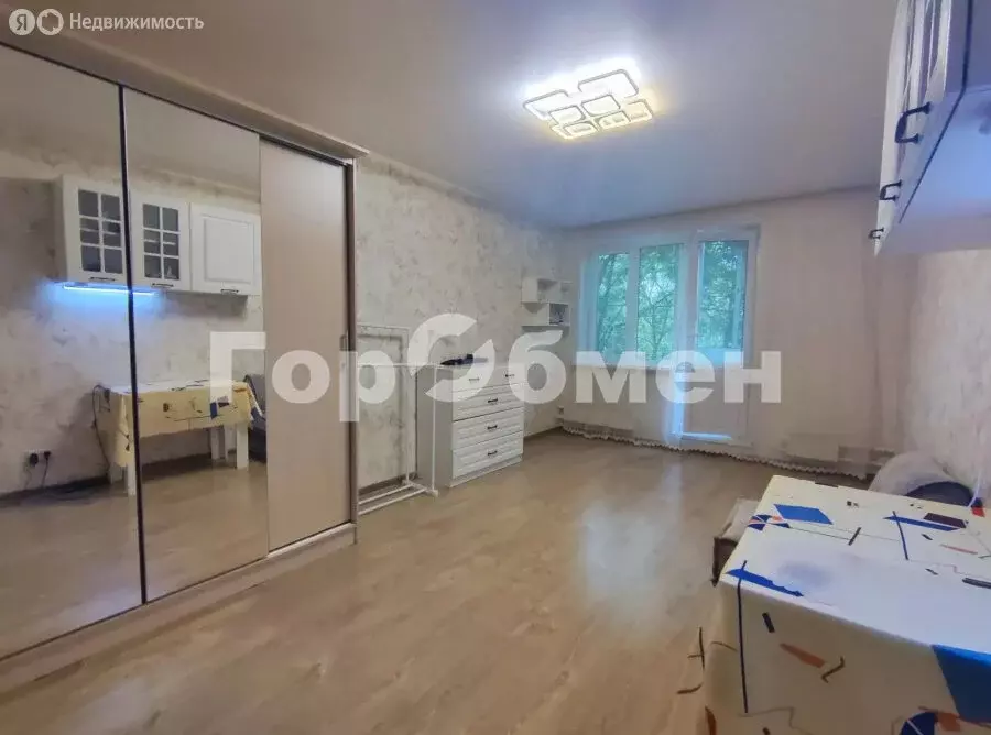 1к в 3-комнатной квартире (18 м) - Фото 1