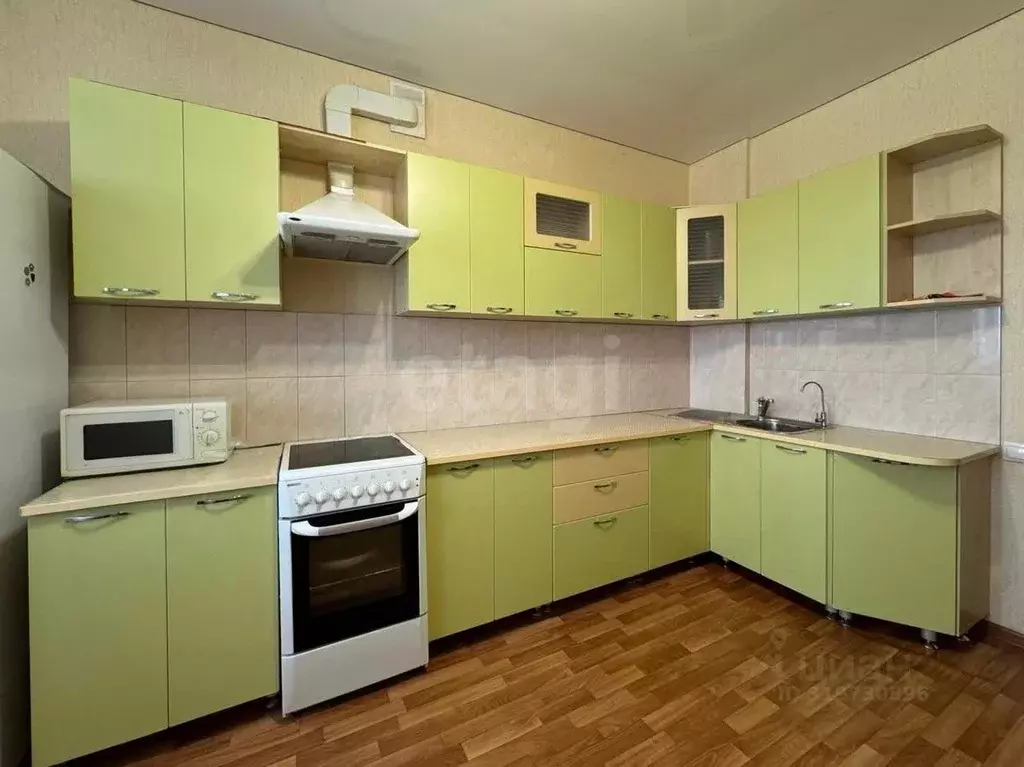 1-к кв. Татарстан, Казань ул. Баки Урманче, 10 (53.5 м) - Фото 0