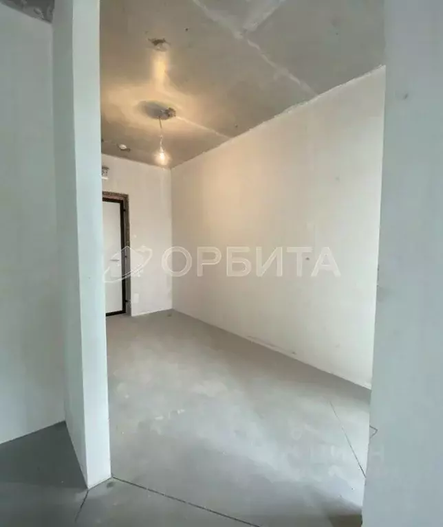 1-к кв. Тюменская область, Тюмень ул. Братьев Бондаревых, 1 (46.6 м) - Фото 1