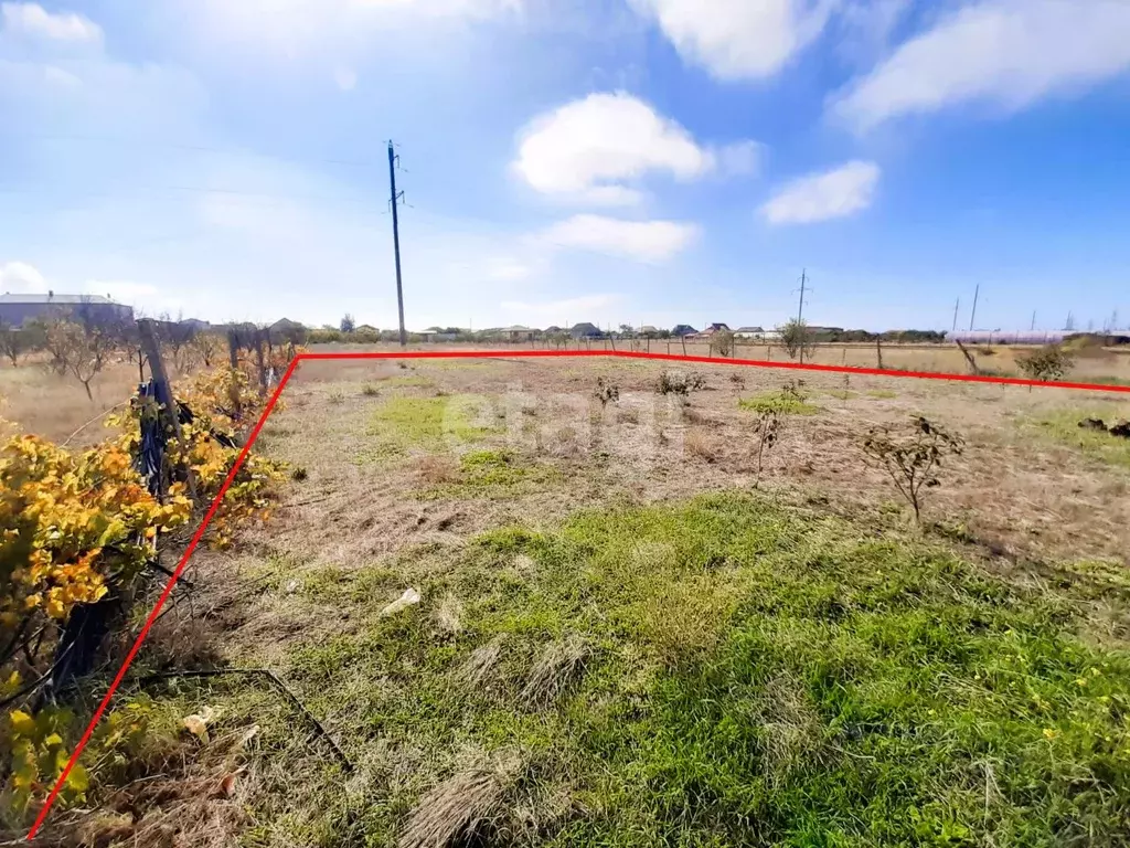 Участок в Крым, Сакский район, Лесновское с/пос, с. Владимировка ул. ... - Фото 2