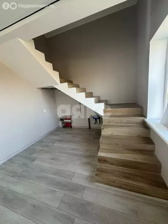 Дом в Трудовское сельское поселение, село Ана-Юрт, улица Демирджи, 20 ... - Фото 2