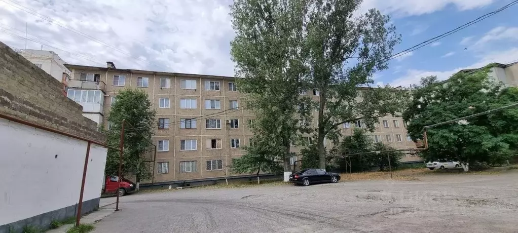 3-к кв. Дагестан, Кизилюрт ул. Гамзата Цадаса, 39А (60.3 м) - Фото 1