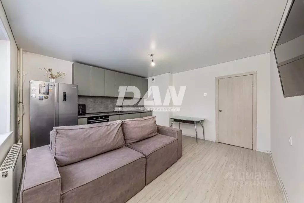 2-к кв. Челябинская область, Челябинск ул. Дмитрия Неаполитанова, 18 ... - Фото 2