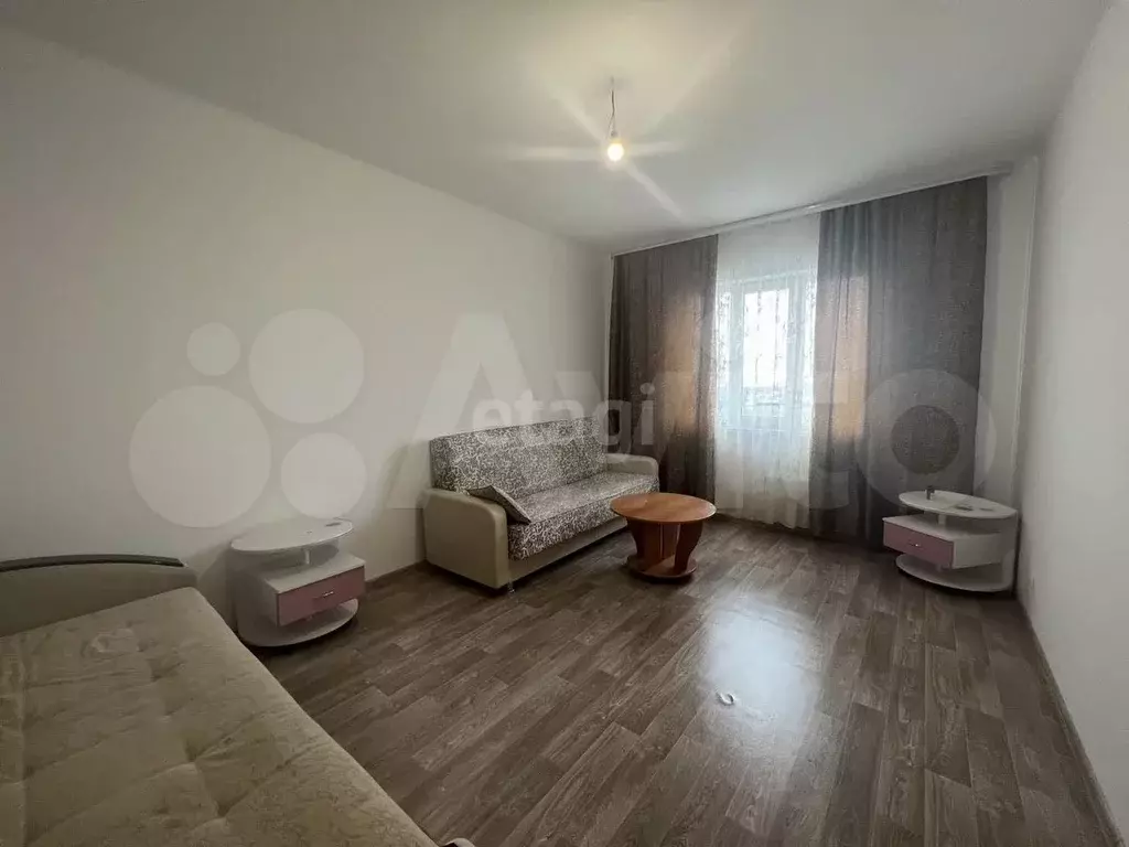 1-к. квартира, 30 м, 8/25 эт. - Фото 0