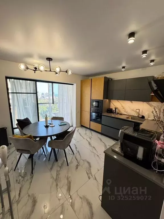 2-к кв. Краснодарский край, Сочи Виноградная ул., 4 (69.0 м) - Фото 1