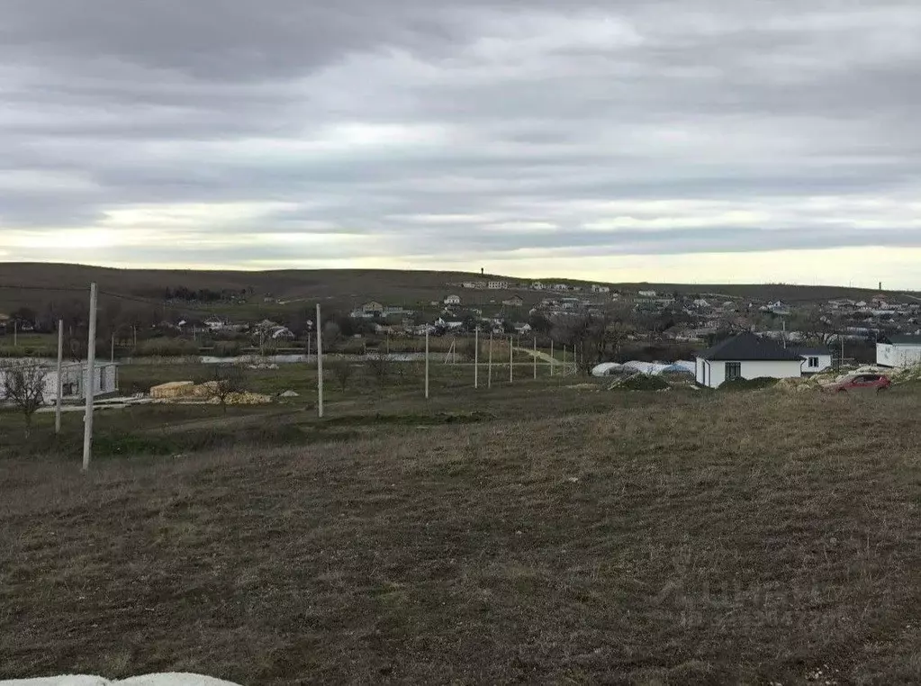 Участок в Крым, Симферопольский район, с. Урожайное ул. Таврическая ... - Фото 1