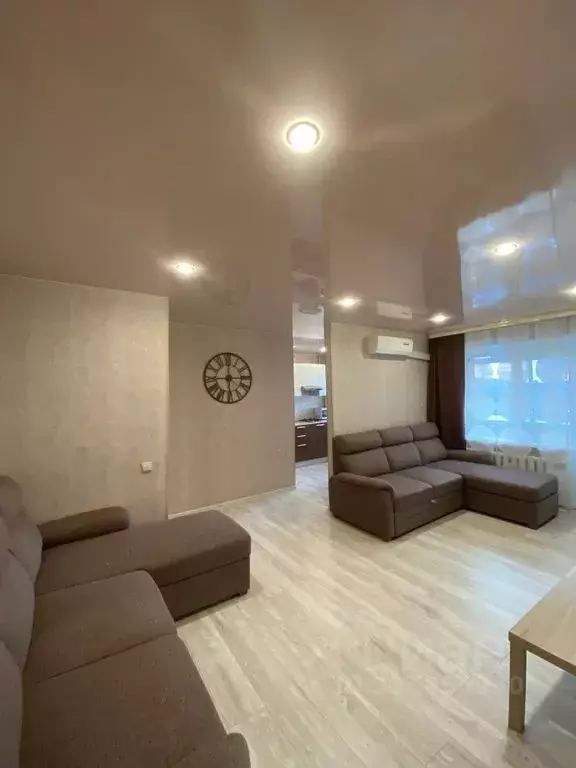 2-к кв. Псковская область, Псков наб. Реки Великой, 6 (50.0 м) - Фото 1