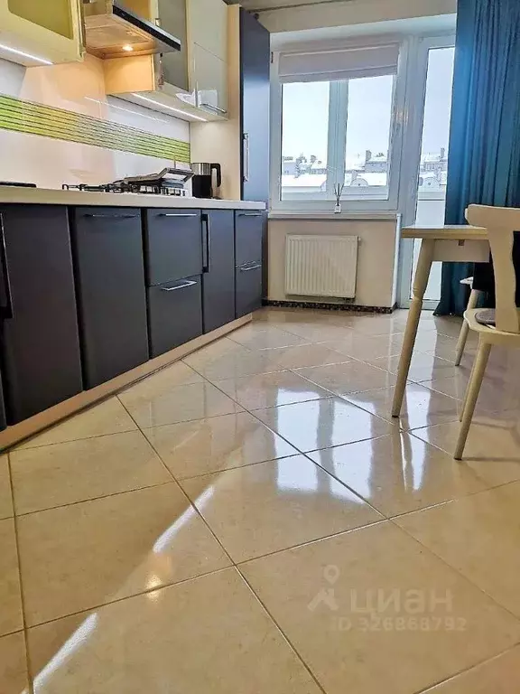 1-к кв. Калининградская область, Калининград ул. Толбухина, 4 (41.7 м) - Фото 1