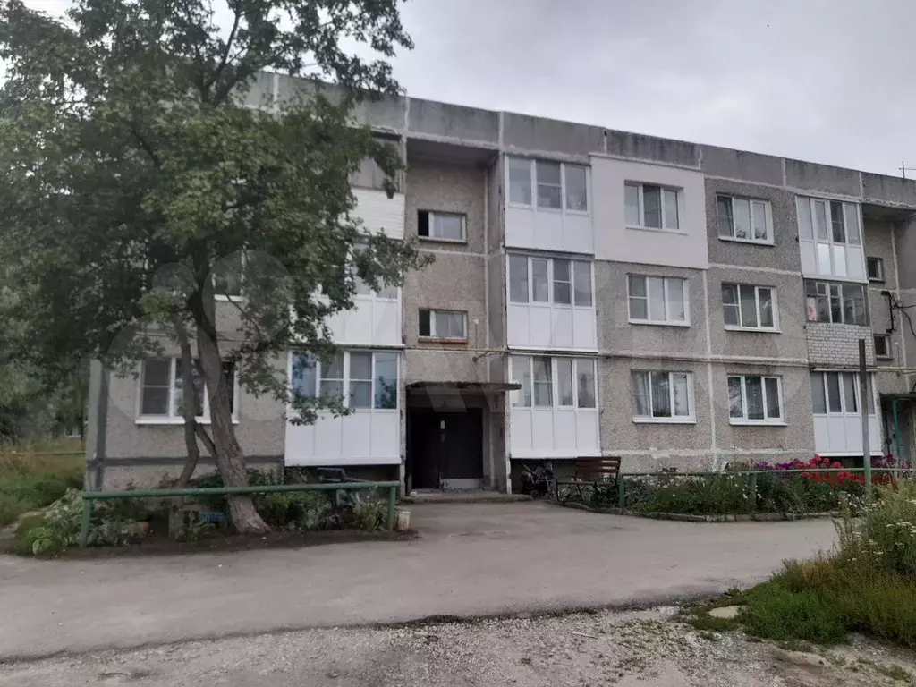 1-к. квартира, 32 м, 1/3 эт. - Фото 0