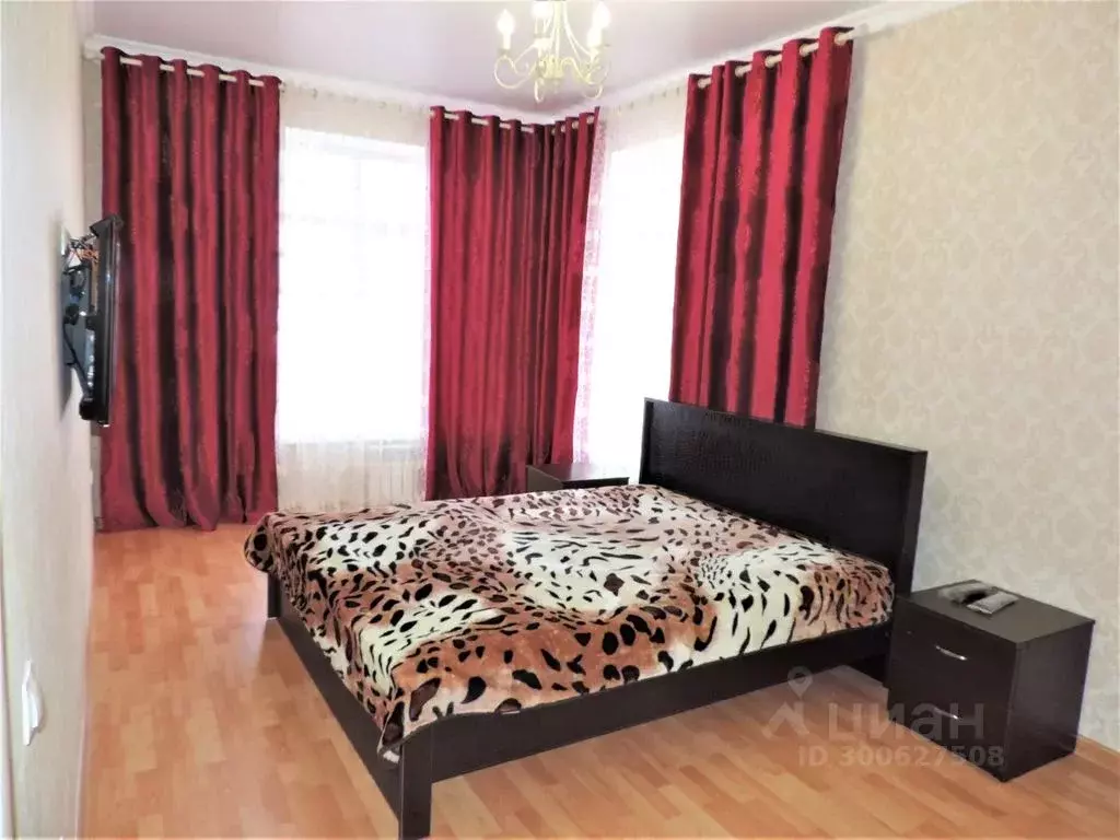 2-к кв. Дагестан, Махачкала ул. Максима Горького, 85Б (80.0 м) - Фото 0