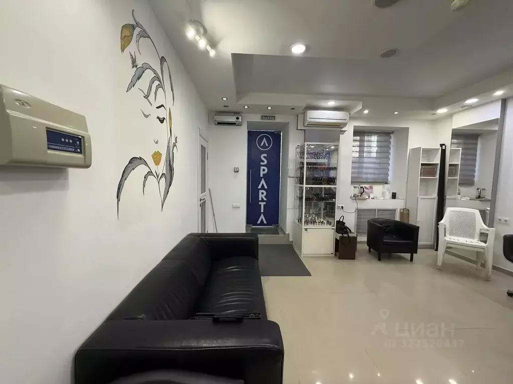 Торговая площадь в Ростовская область, Ростов-на-Дону ул. Максима ... - Фото 2