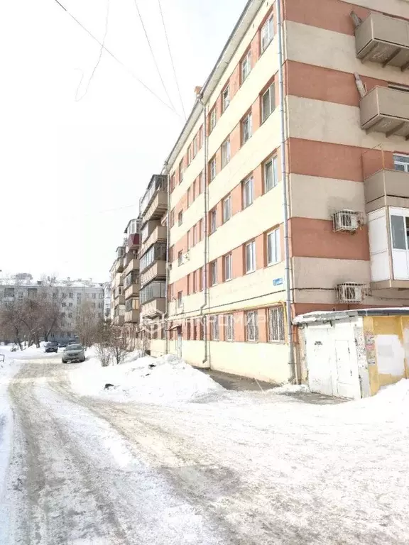 Комната Челябинская область, Челябинск ул. Ловина, 13 (29.3 м) - Фото 2