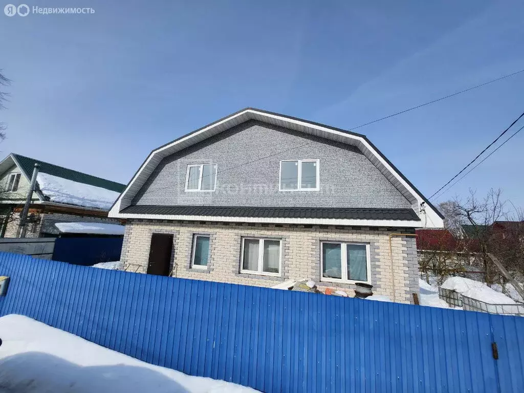 Дом в Ковров, улица Лизы Чайкиной (180 м) - Фото 0