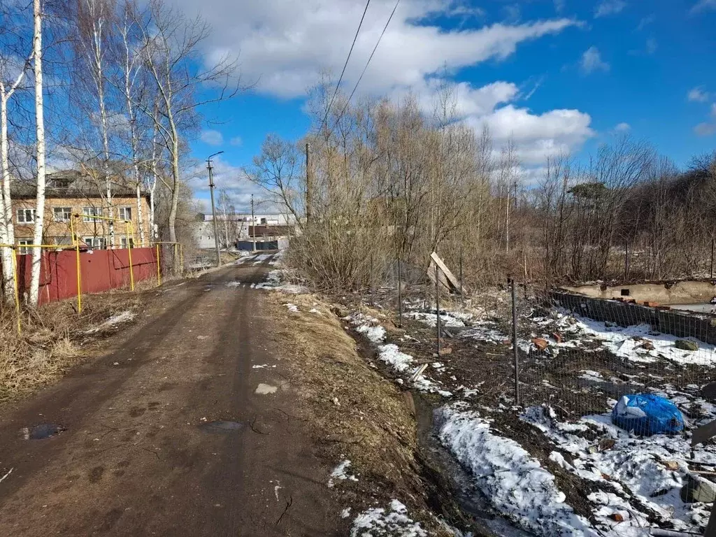 Участок в Новгородская область, Боровичи Крестьянская ул. (7.4 сот.) - Фото 1
