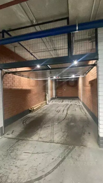 Гараж в Свердловская область, Екатеринбург ул. Радищева, 24 (43 м) - Фото 1