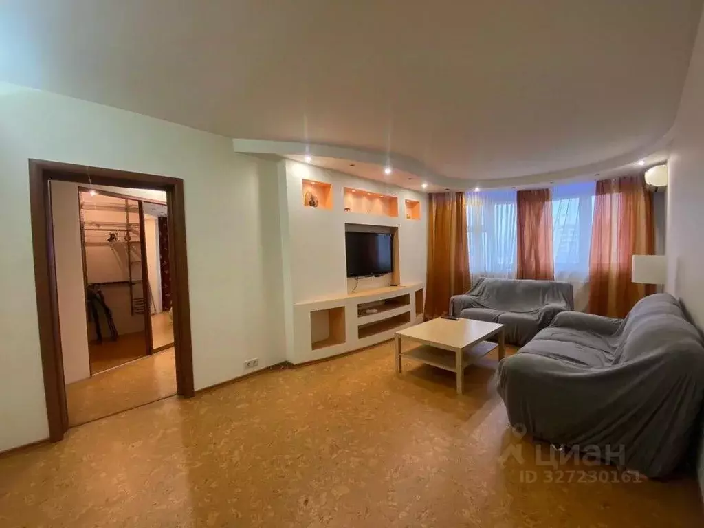 2-к кв. Московская область, Химки Молодежная ул., 68 (65.0 м) - Фото 1