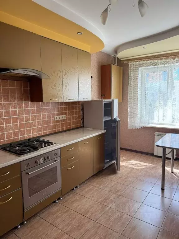 3-к кв. Саратовская область, Саратов просп. Строителей, 78б (89.0 м) - Фото 0