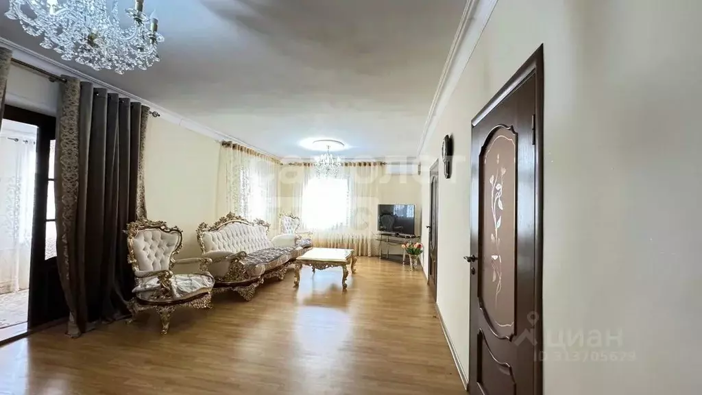 Дом в Дагестан, Махачкала ул. Хизроева, 46 (120 м) - Фото 1