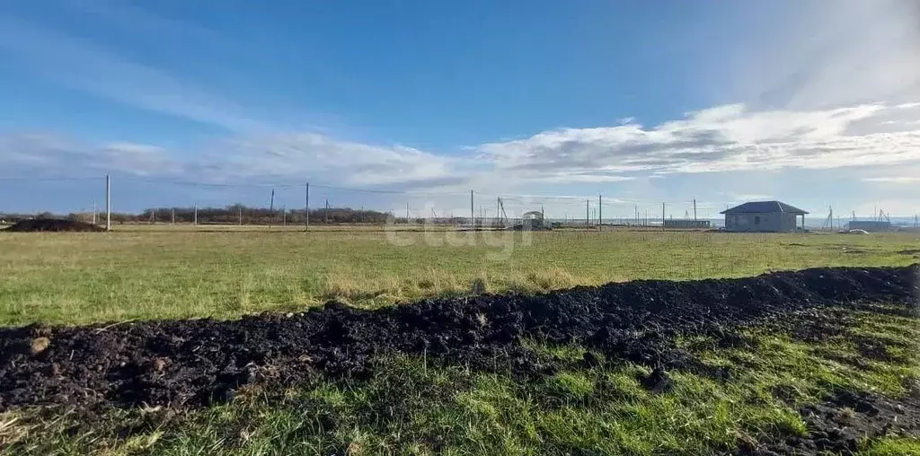 Участок в Адыгея, Майкопский район, Кировское с/пос, Северо-Восточные ... - Фото 1