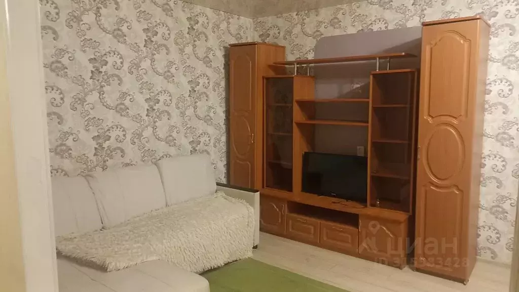 2-к кв. Псковская область, Псков Народная ул., 41 (46.0 м) - Фото 1