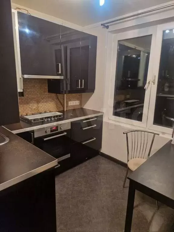 2-к. квартира, 47 м, 8/9 эт. - Фото 0