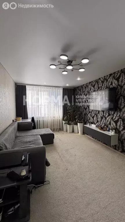 2-комнатная квартира: Октябрьский, 25-й микрорайон, 19 (49.4 м) - Фото 1