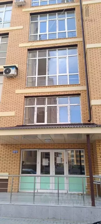 3-к кв. Чеченская республика, Грозный ул. Сайханова, 133к19 (82.0 м) - Фото 0