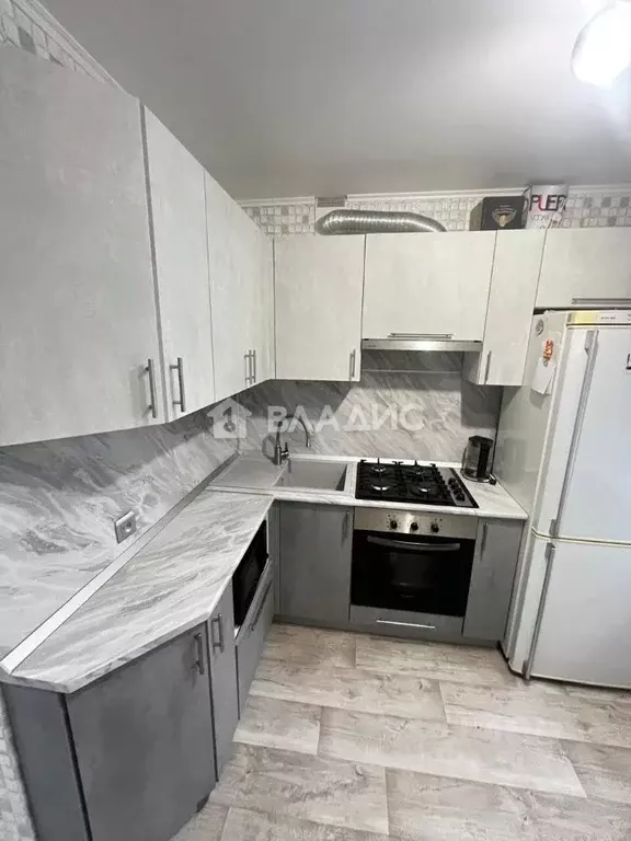 1-к кв. Башкортостан, Стерлитамак Локомотивная ул., 8 (31.2 м) - Фото 1