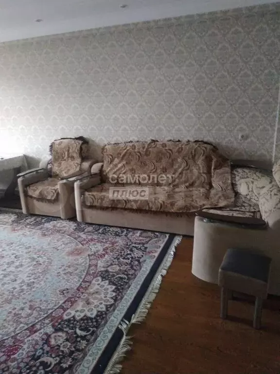 2-к. квартира, 90 м, 8/10 эт. - Фото 1